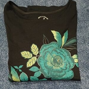 White Stag Black Tee